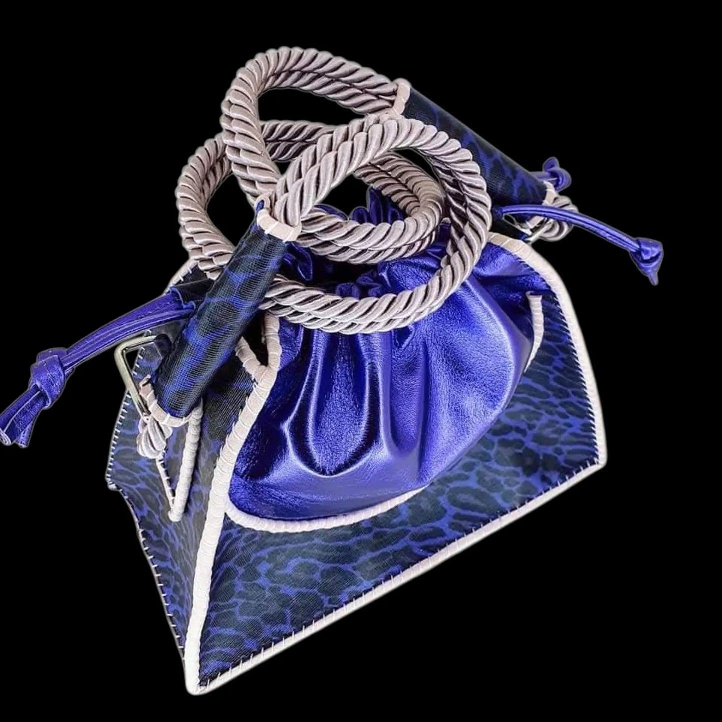 Handmade blue leather bag with a knotted rope handle - AG Design, Arad, Romania