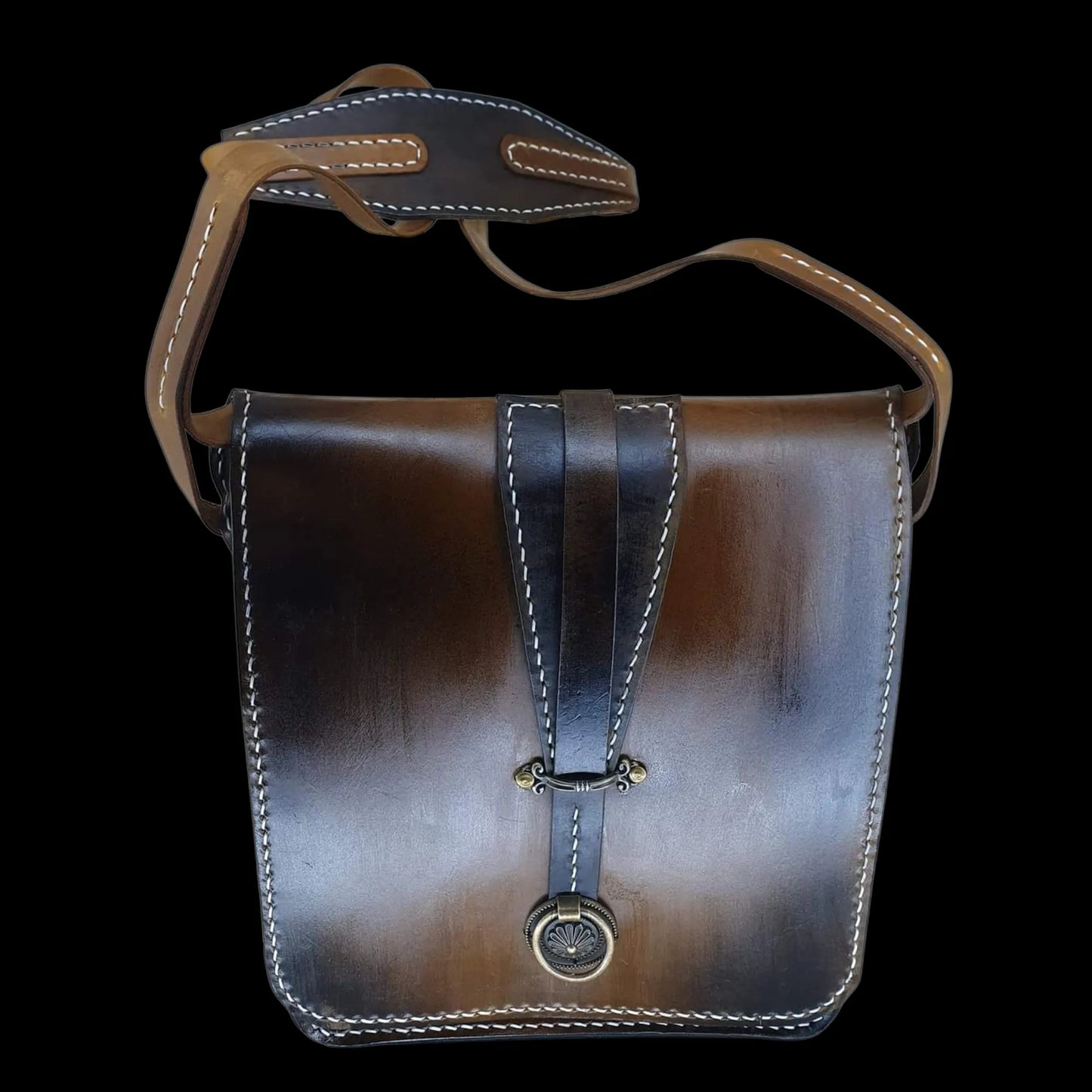 Handmade brown leather bag with a plain finish - AG Design, Arad, Romania