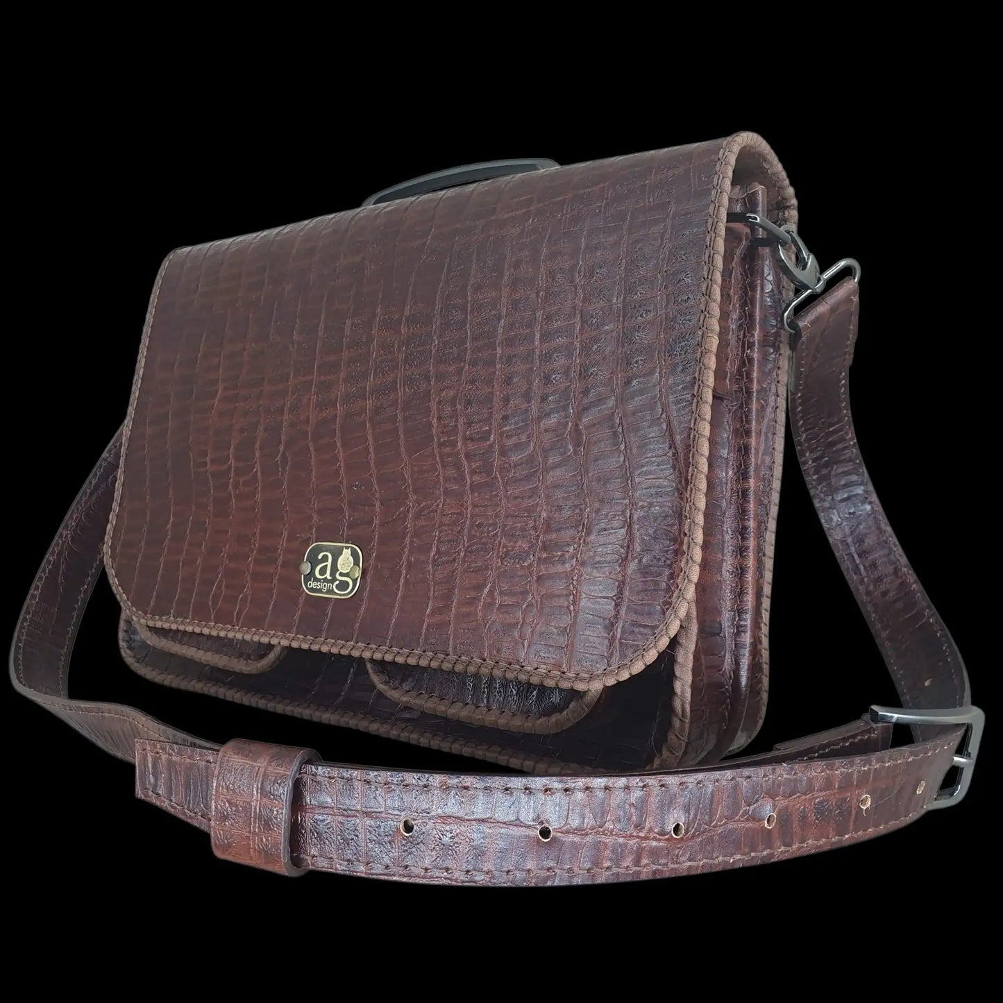 Handmade brown leather messenger bag with visible stitching - AG Design, Arad, Romania