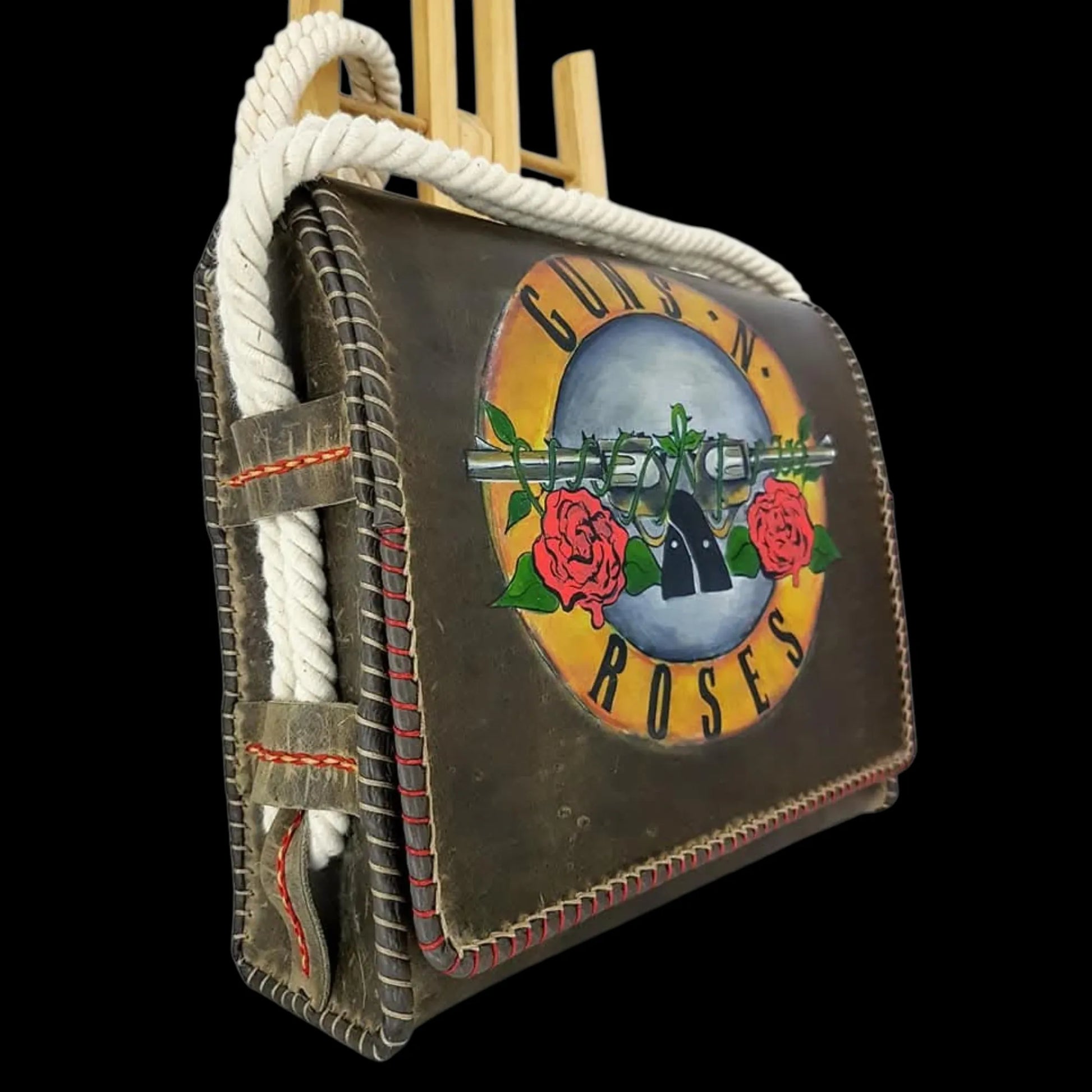 Handmade tan leather structured bag with a painted figure - AG Design, Arad, Romania