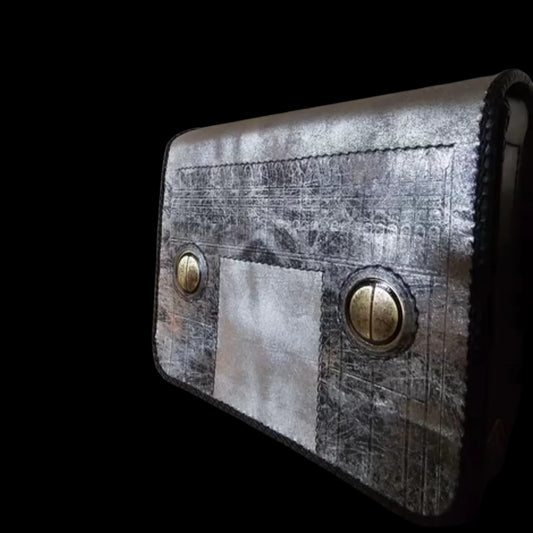 Handmade brown leather bag with Brâncuși's Gate of the Kiss transferred onto the leather in grey and black - AG Design, Arad, Romania