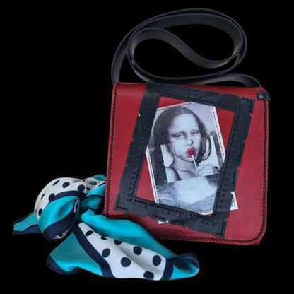 Handmade red leather shoulder bag with a Mona Lisa photo transfer on an intense red background - AG Design, Arad, Romania