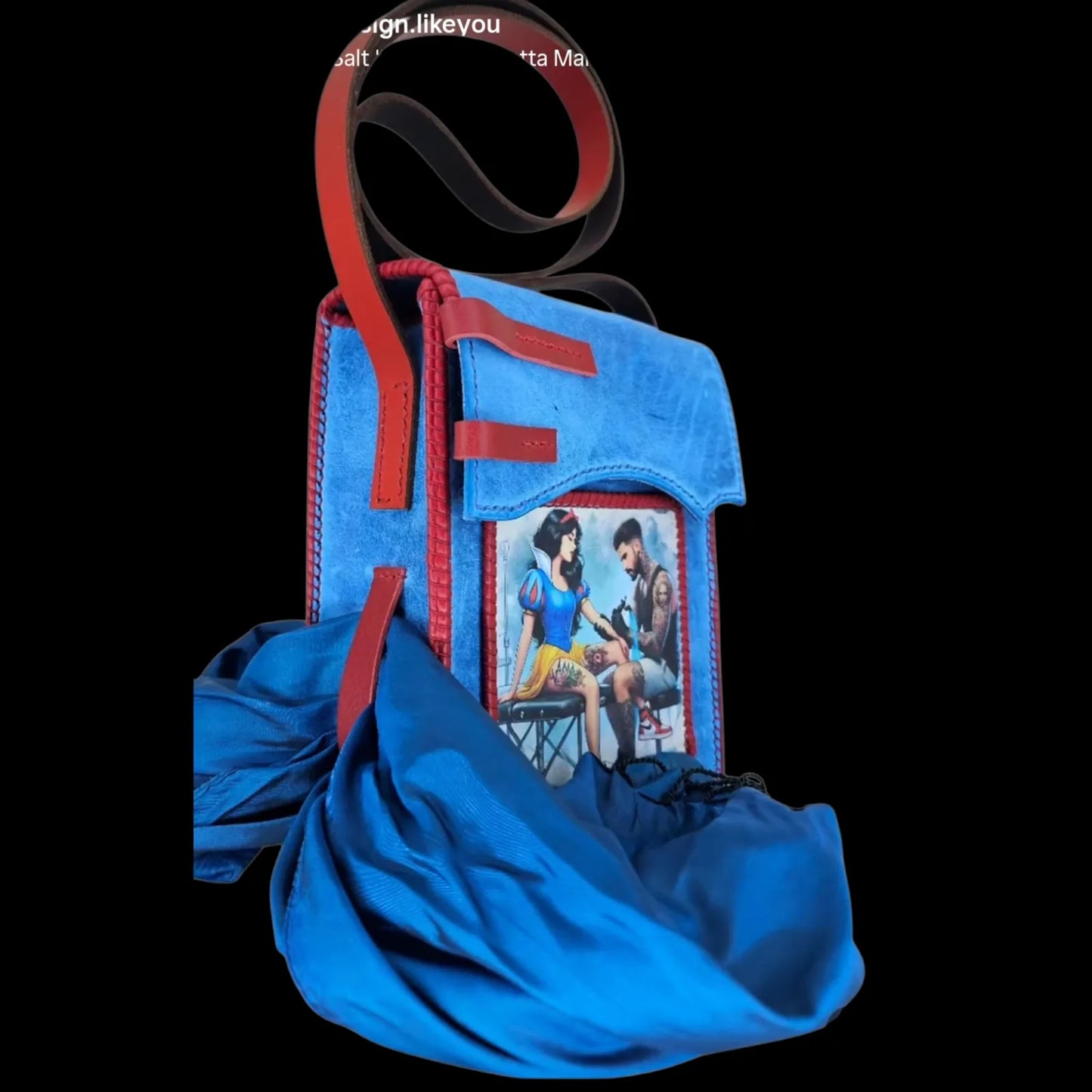 Handmade blue leather shoulder bag with blue and red leather with a Snow White photo transfer - AG Design, Arad, Romania