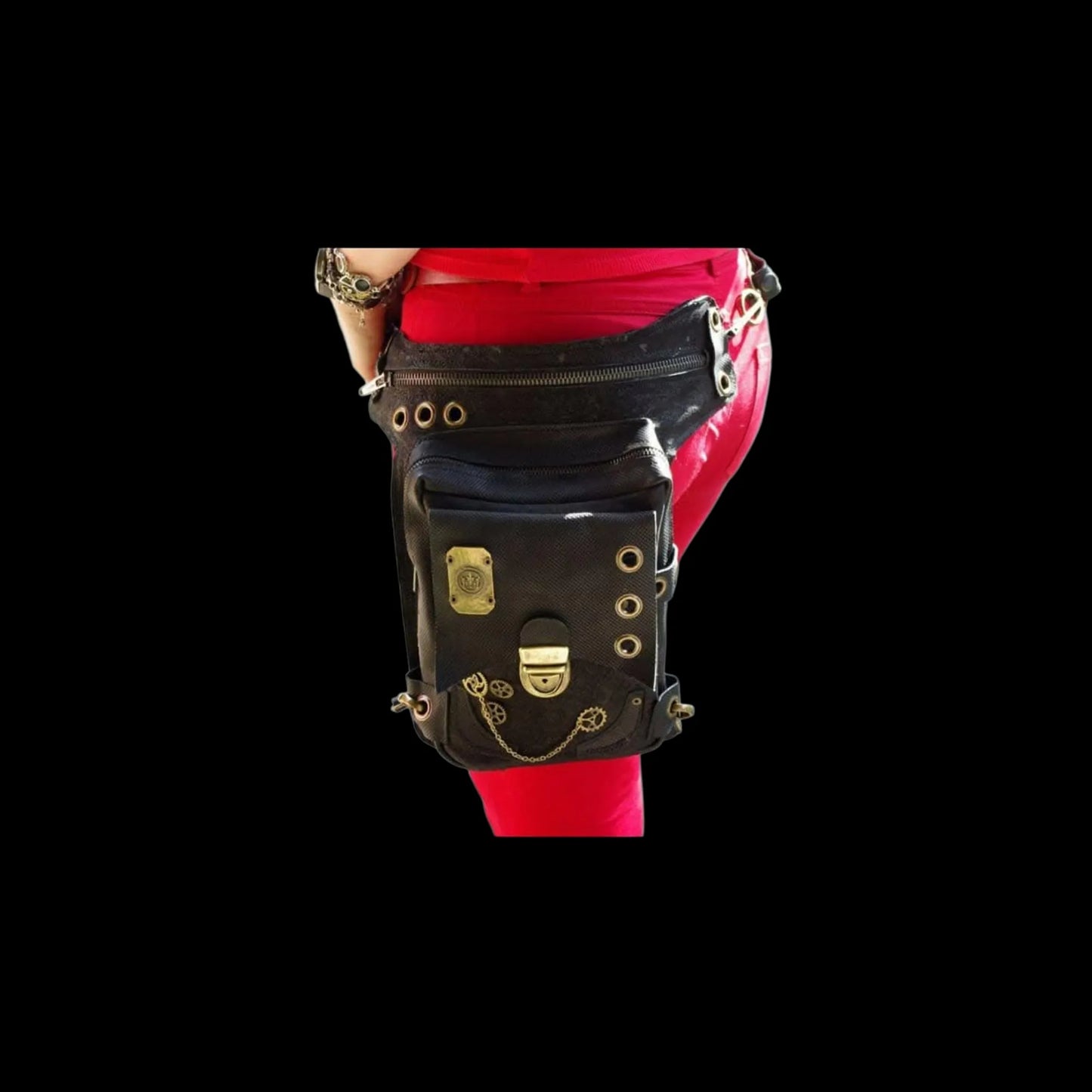 Handmade black leather motorcyclist thigh bag - AG Design, Arad, Romania
